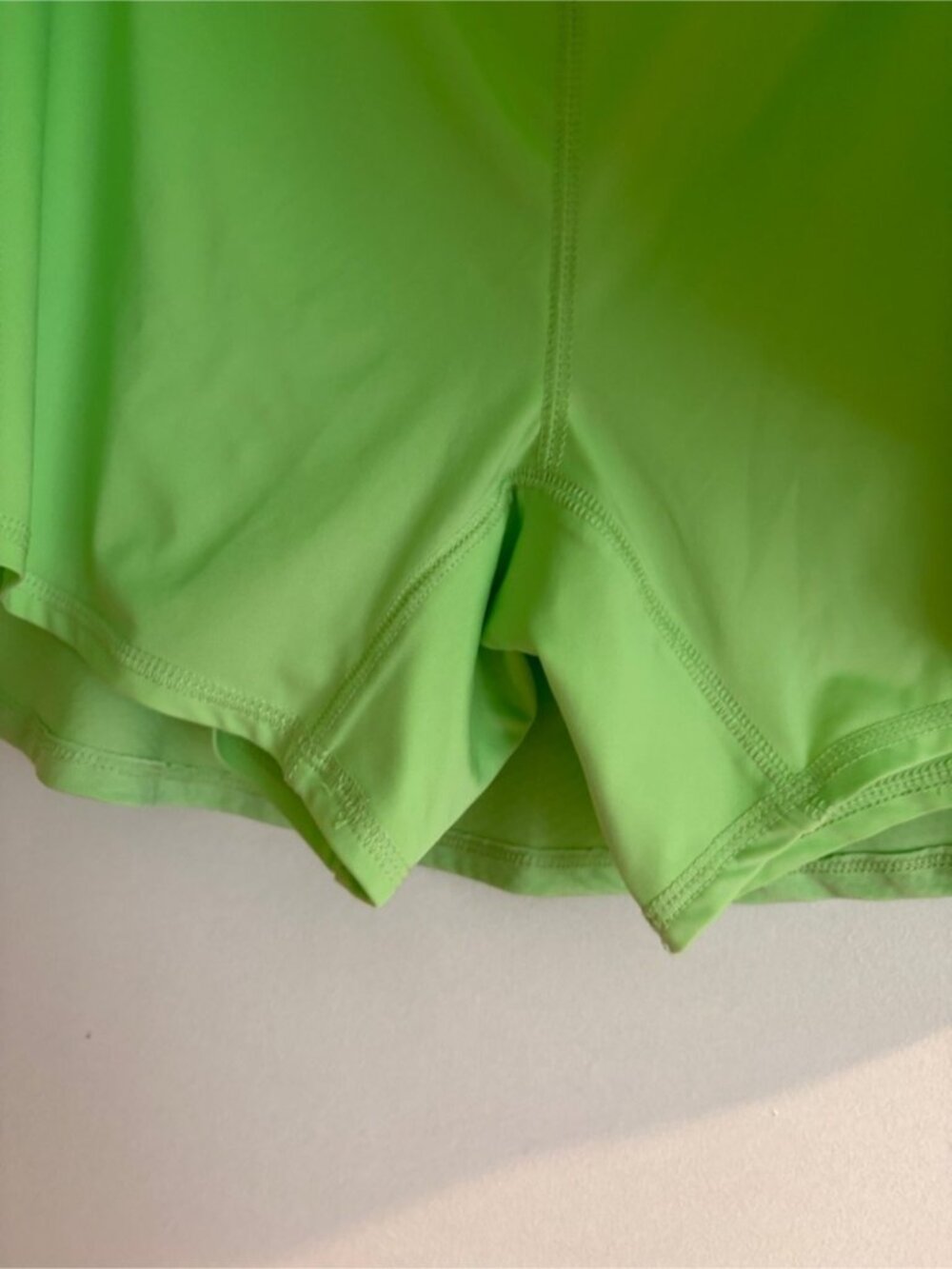 Women's tennis skirt Lime Green Tiered size medium - Picture 2 of 4